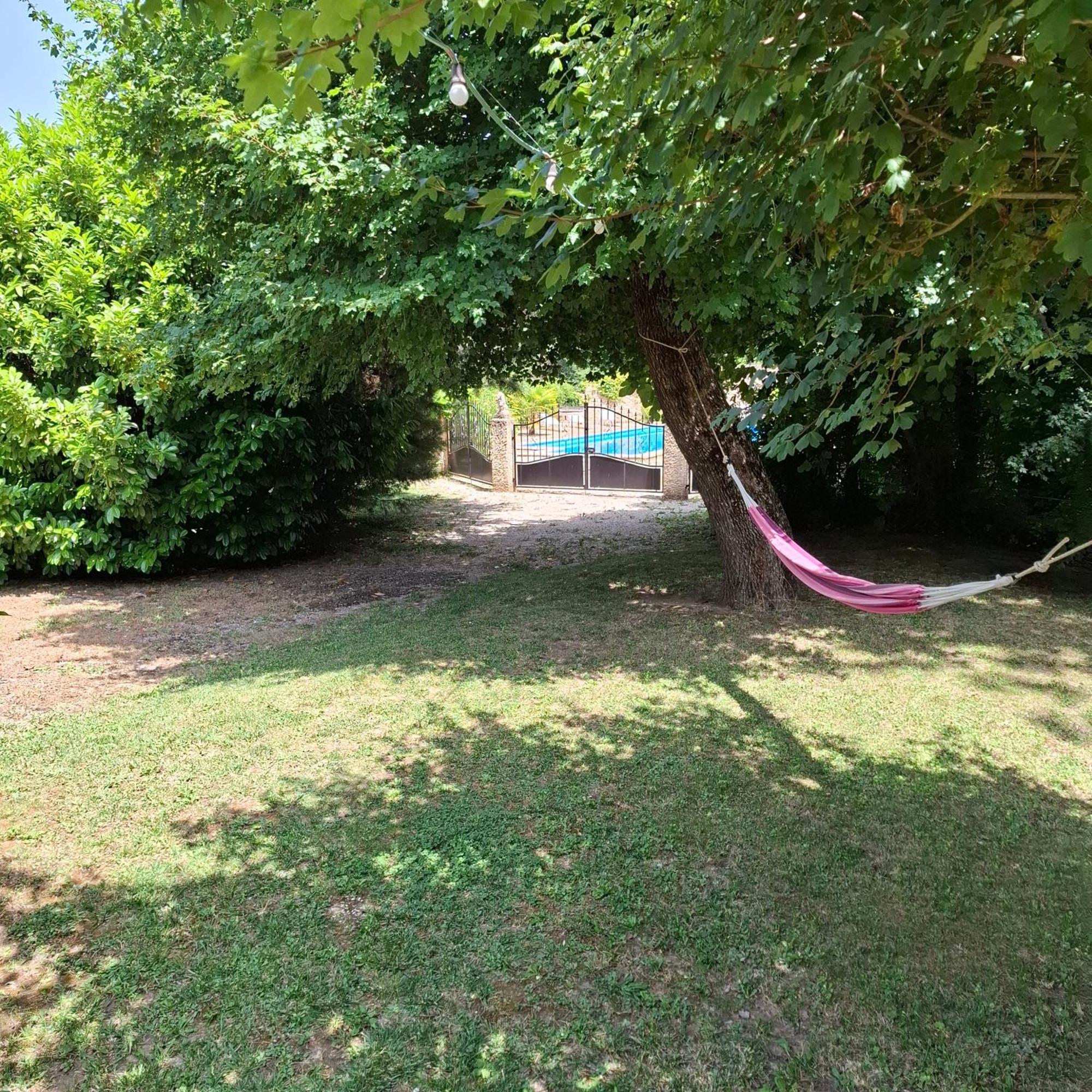 Linda Gorges Du Caramy